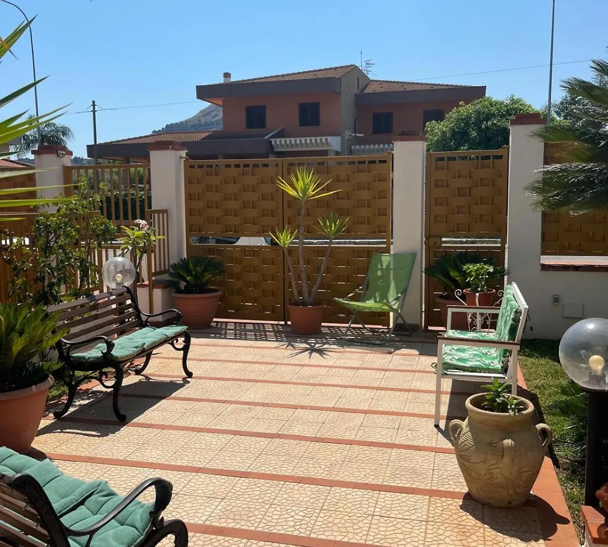 Trentuno Mondello Apartments