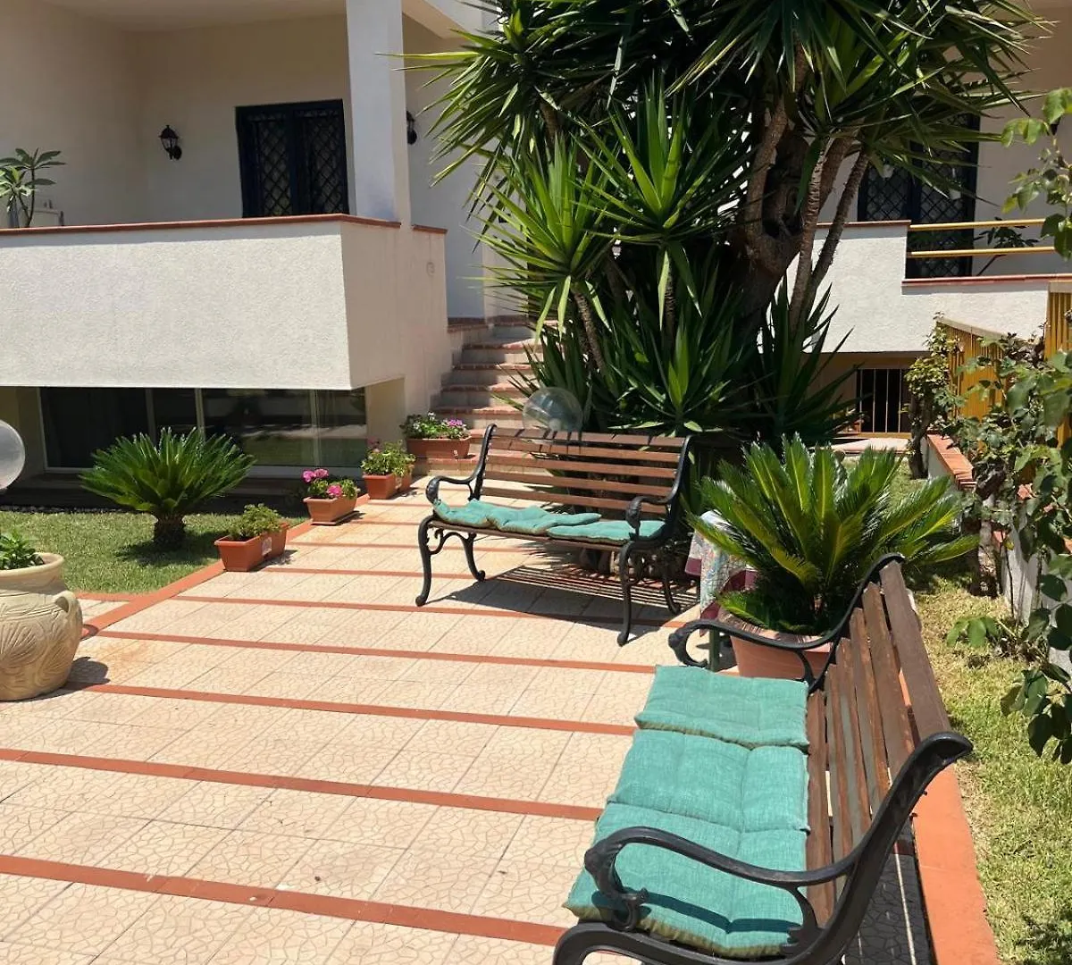 Trentuno Mondello Apartments Italia